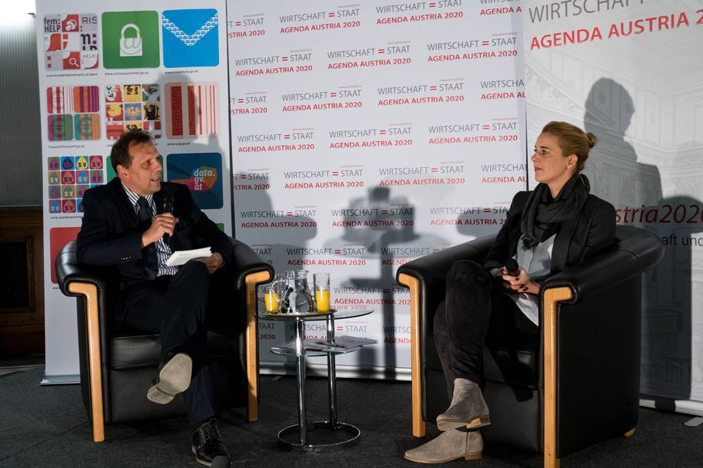 Business-Talk „Zur Person“: Staatssekretärin Mag.a Sonja Steßl