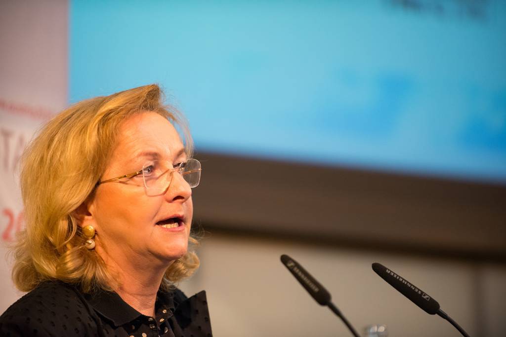 BM Dr. Maria Fekter (Bundesministerin für Finanzen)